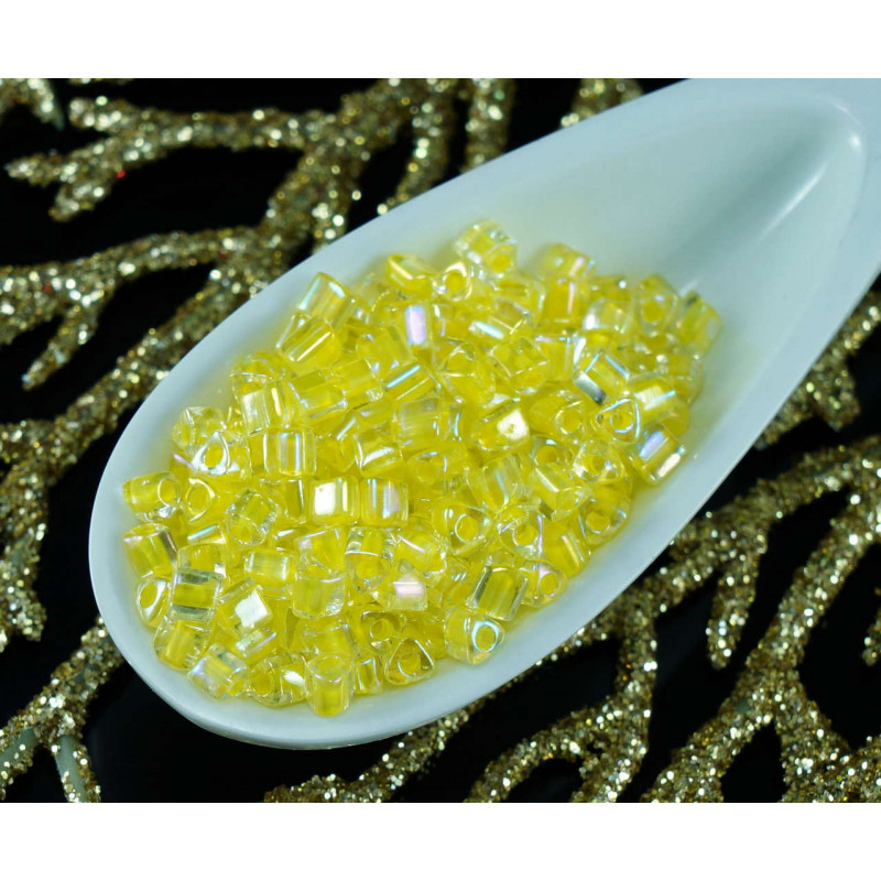 20g Crystal Yellow Lined AB české Sklo Trojúhelník rokajl PRECIOSA Perly Rocaille Distanční 2, 5 mm