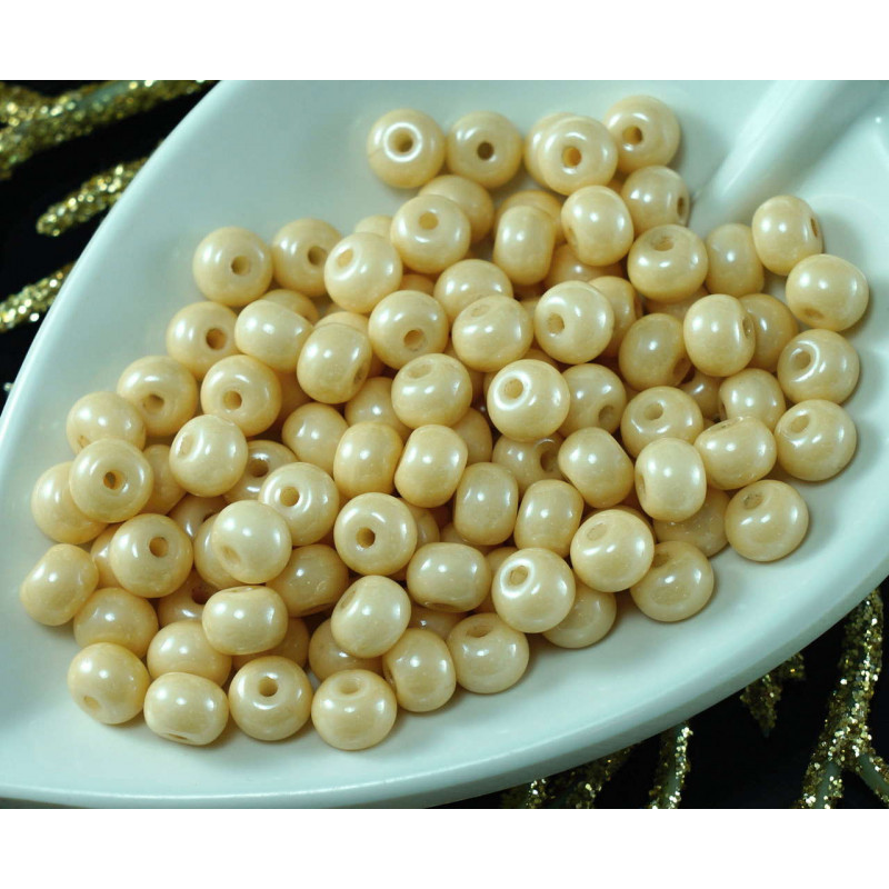 Neprůhledné Pearl Brown české Sklo Malé Zmáčknutý Kolo Distanční Korálky 4mm x 3mm 12g 100ks