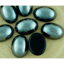 Oválné kabošony z českého skla neprůhledné, vypouklé, rozměry 18 mm x 13 mm 4 kusy