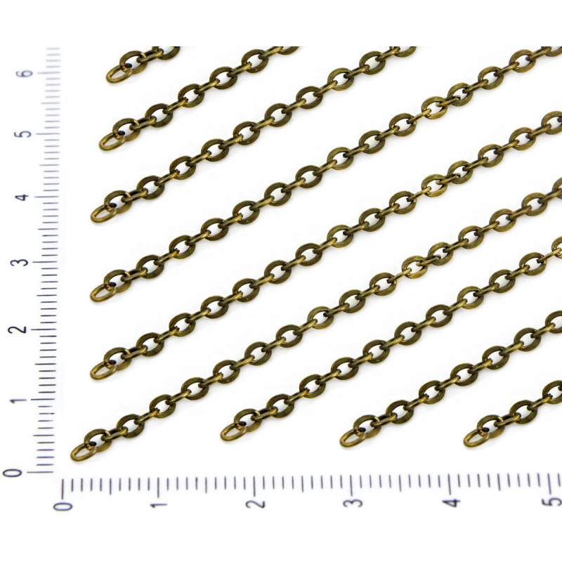 Kovový řetízek oválná očka velikost 2 mm x 3 mm 1