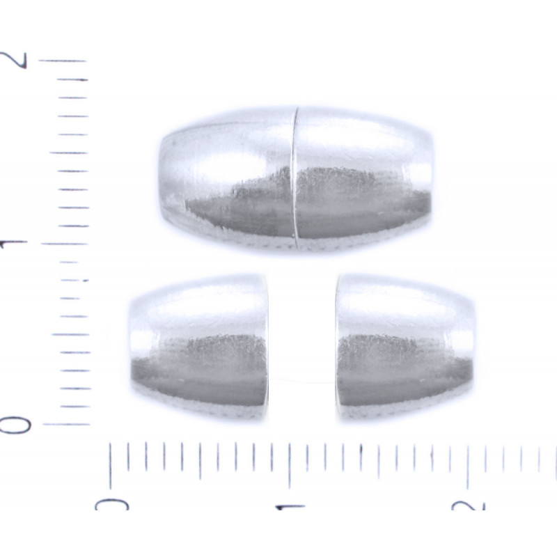 Kovová spojka magnetická, stříbrný vzhled oválná, rozměry 15 mm x 6 mm 2 kusy