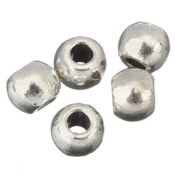 Kovové korálky kulaté, stříbrný starožitný vzhled s velkou dírkou velikost 6 mm x 8 mm dírka 3 mm 14 kusů