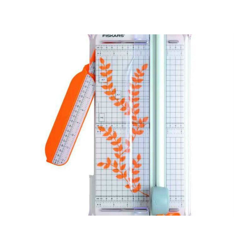 Řezačka Kotoučová A4 Fiskars , Fiskars Nože Řezačky Nástroje Pomůcky Boxy Scrapbooking Papír