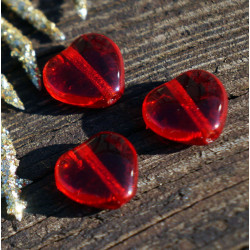 20ks Crystal Ruby Red české Skleněné Srdce Korálky Valentines Svatební 10mm