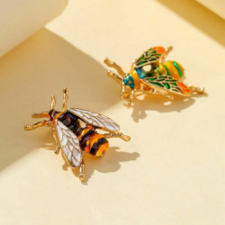 Hmyz Pin Brooches Bee Zvířecí zlato Plátěné Zelené Enamel 28mm x 24mm 1 kus