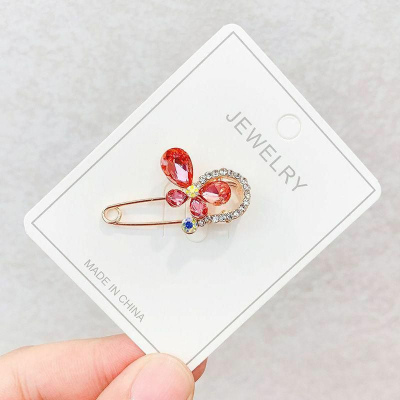 Pin Brože Butterfly Animal Rose Gold Clear & Red drahokamu 40mm x 15mm 1 kus