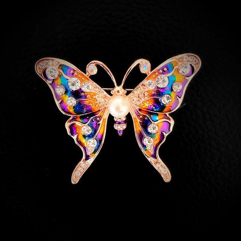 Pin Brože Butterfly Animal Multicolor imitace Pearl Clear drahokamu 50mm x 33mm 1 kus