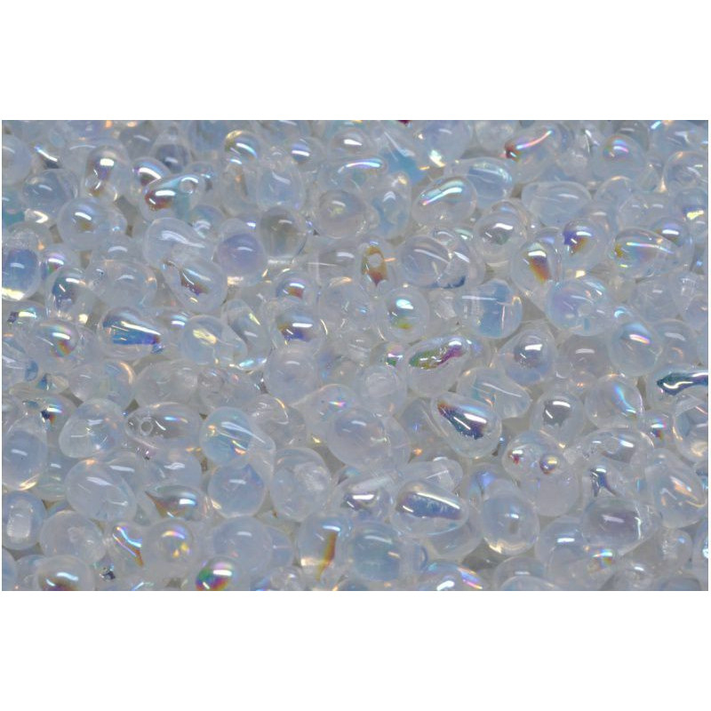 40 ks Bílý Opal Moonstone Ab Poloviční Teardrop české skleněné plechovky 4mm x 6mm